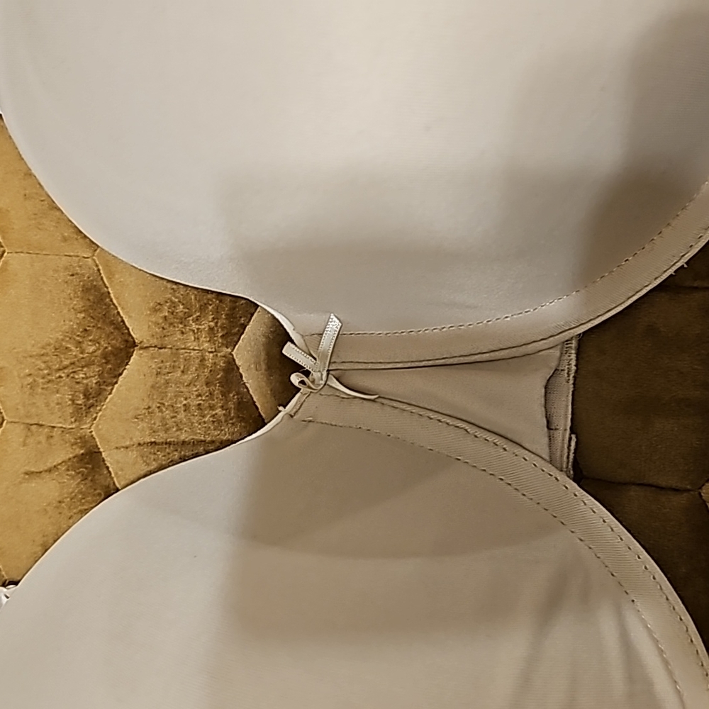 Bra - Picture 3 of 5